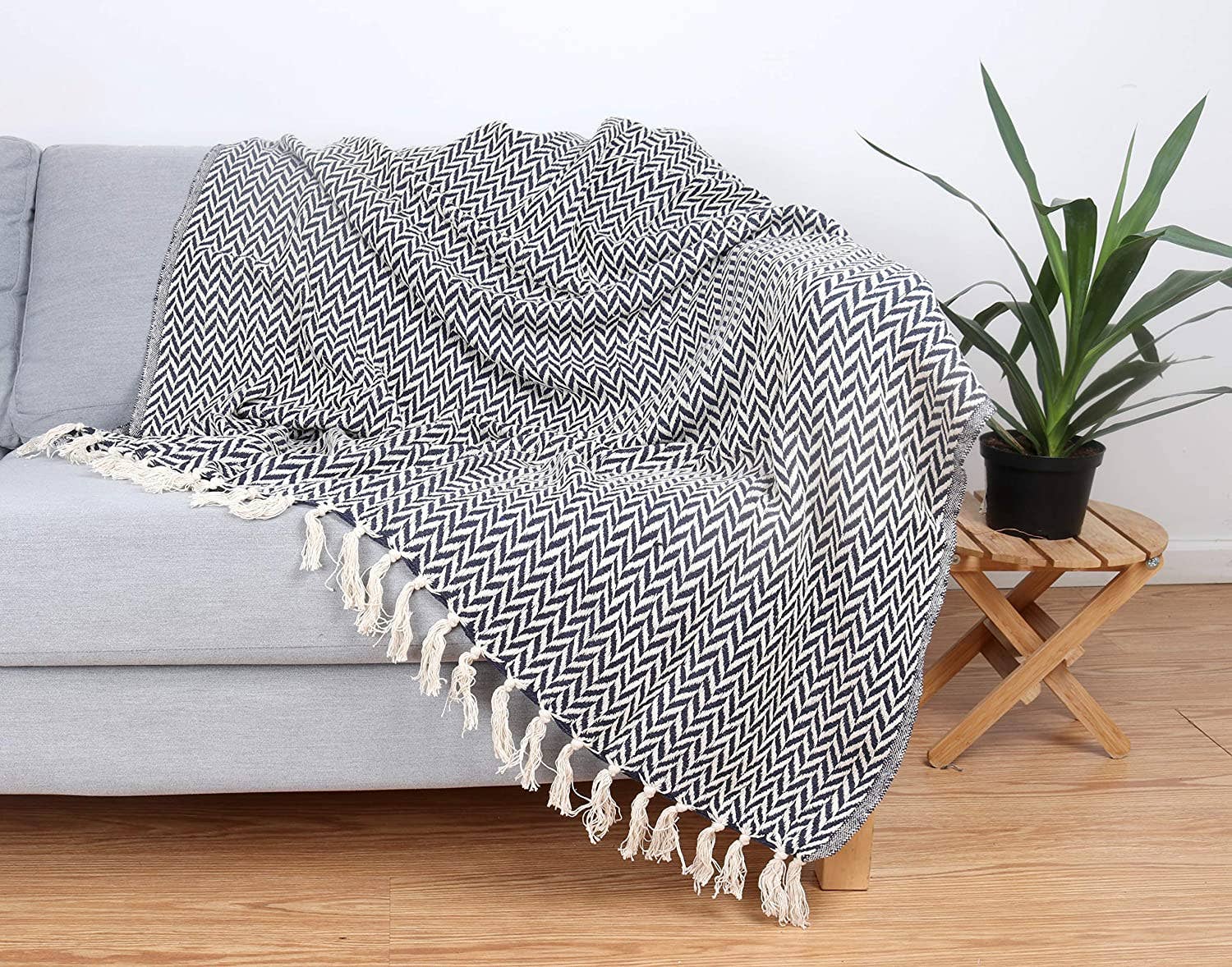 Patterned Cotton Throw Blanket